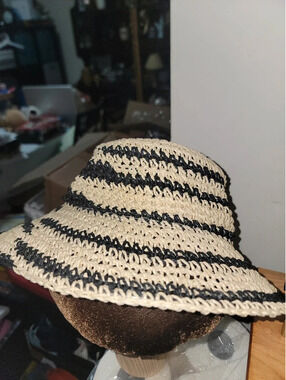 On 34th icon embroidered crochet straw bucket hat Adjustable hat
